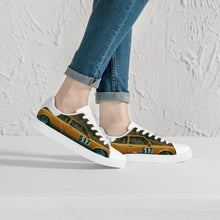 Charger l'image dans la galerie, Baskets basses en cuir by Tommy Taylor Mode US Modèles VINTAGE 517 - Tommy Taylor US