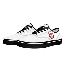 Charger l'image dans la galerie, Baskets basse en toile - Blanc / Noir by Tommy Taylor US